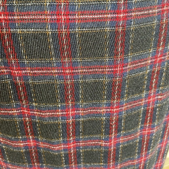 Vintage Liz Claiborne Plaid Wool Pencil Skirt Preppy Charcoal Red Blue Size 8P - Picture 2 of 11
